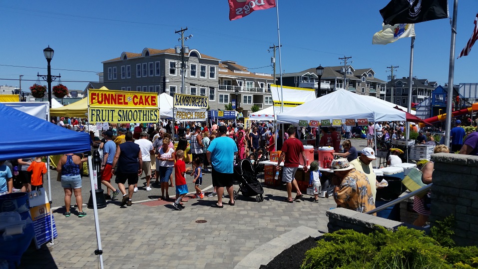 Food, shopping and amusements draw thousands to Sea Isle's Skimmer