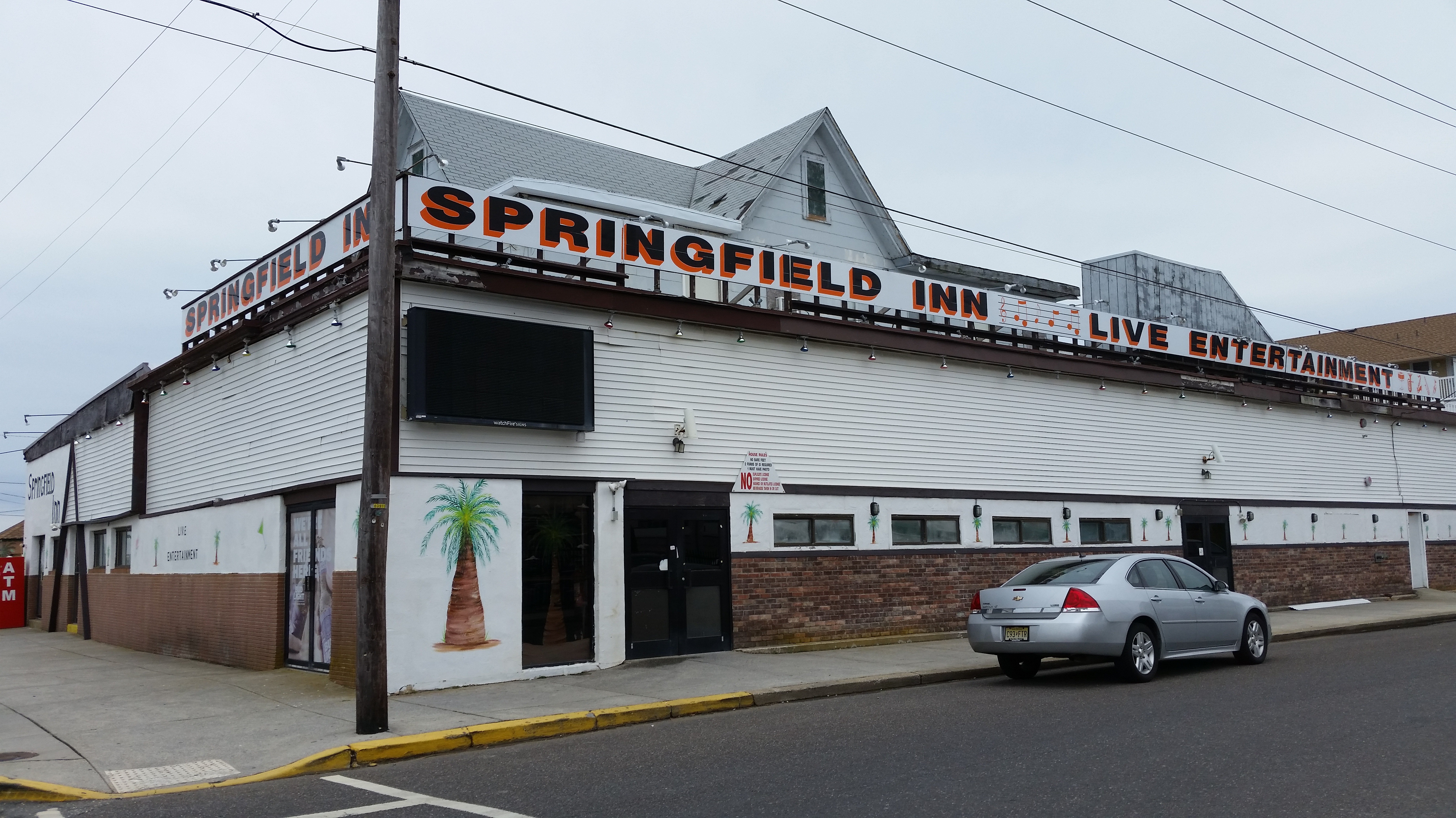 Last Call for Springfield Inn This 