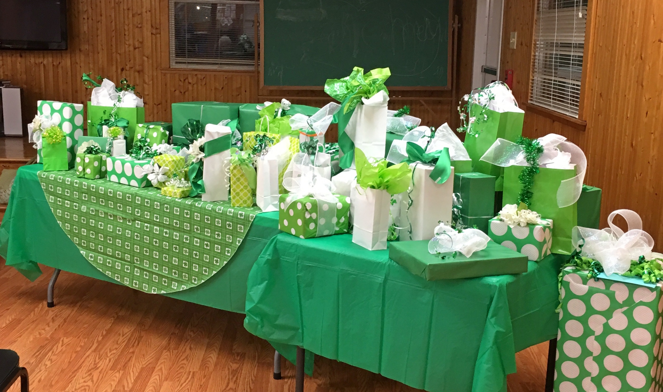 Garden Club Sees Green With Auction Sea Isle News