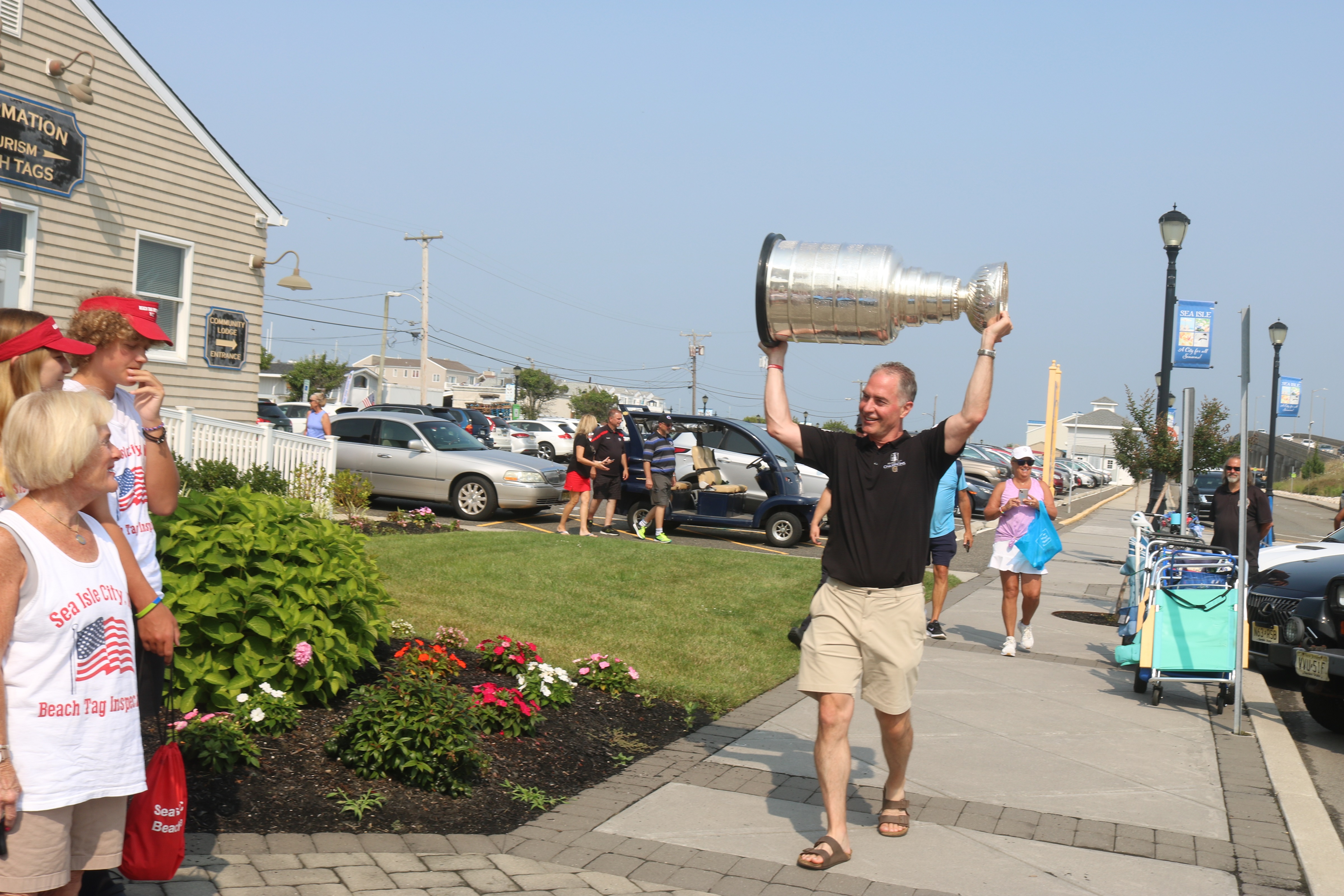 Stanley Cup Comes to Naval Academy :: USNA News